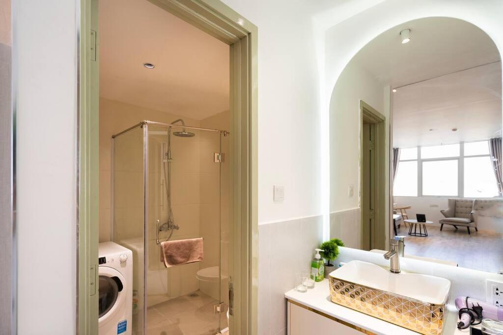 The Rixx Metropolitan@d1/ben Thanh/family/pool/gym Apartment